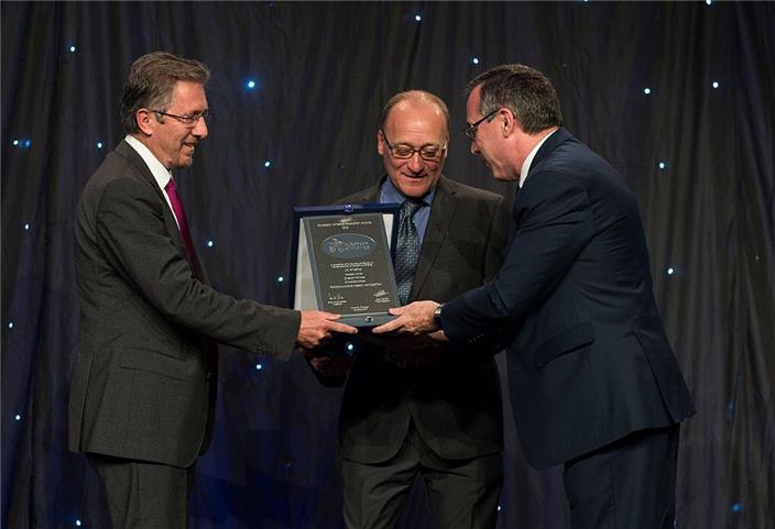 Golden Track Innovation Award